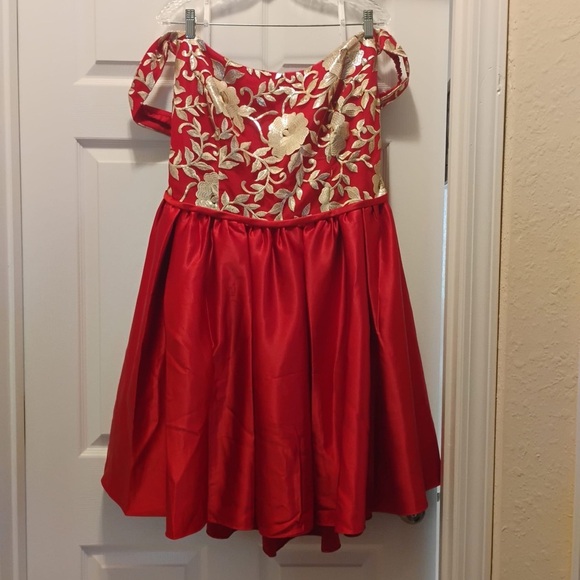 NWT Fifteen Roses Davids Bridal Off-the-Shoulder Mini A-Line Red Gold Size 20 - Picture 2 of 13